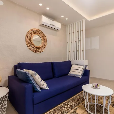 Awesome In With House Sea View * Polje (Krk)
