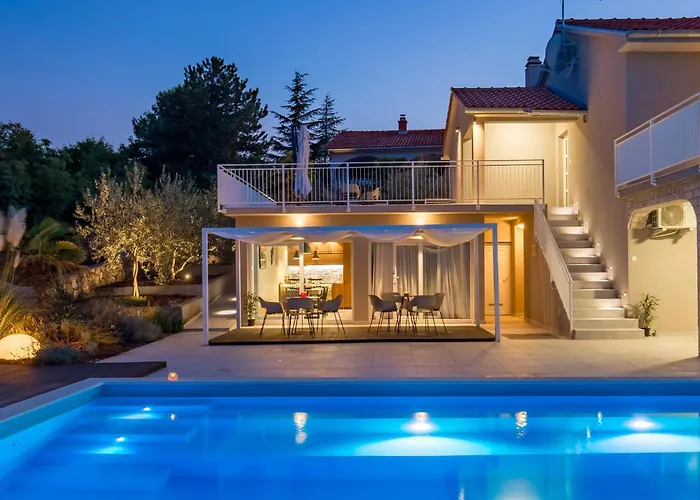 Holiday home Stunning In With Wifi Polje (Krk)