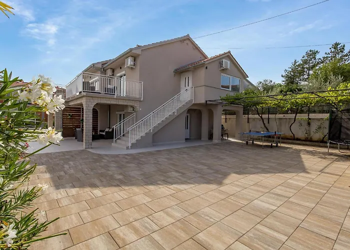 Stunning In With Wifi Holiday home *